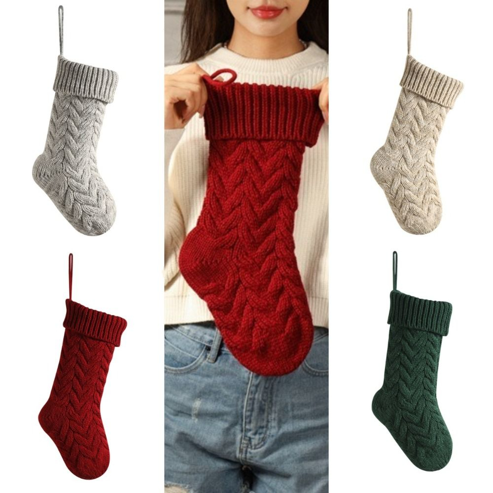 Dzianinowe skarpety świąteczne – Christmas Stocking Hanging recenzja i cena